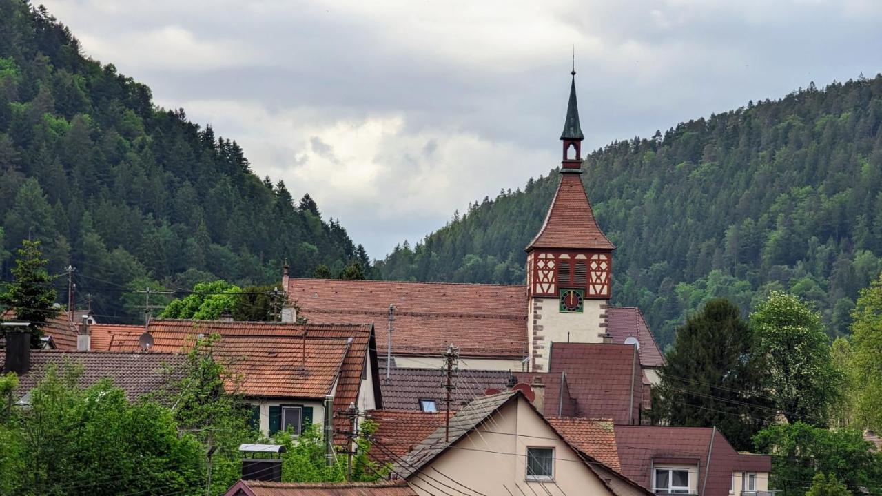 Wolkenfrei - Ankommen Und Zuhause Fuehlen - Apart-Vl Bad Liebenzell Exterior photo